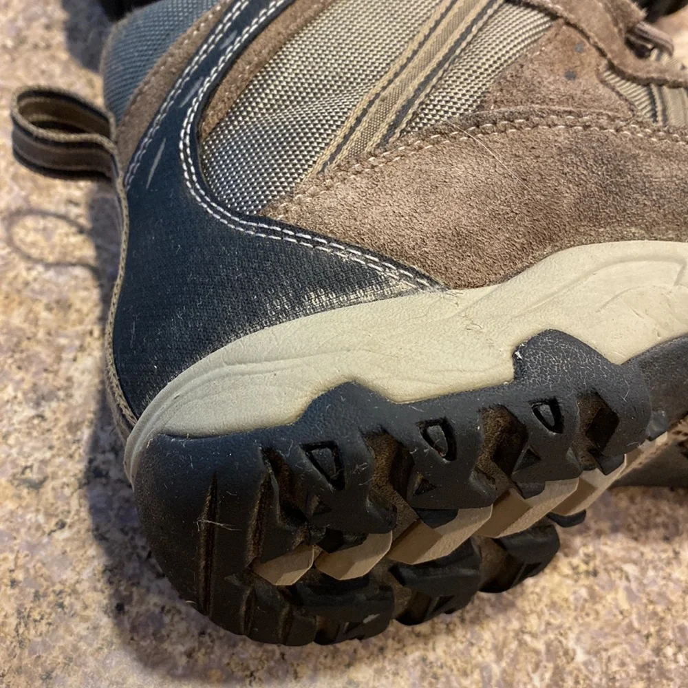 L.L. Bean Men’s Trail Model 4 Hiking Boots 7.5 Tek 2.5